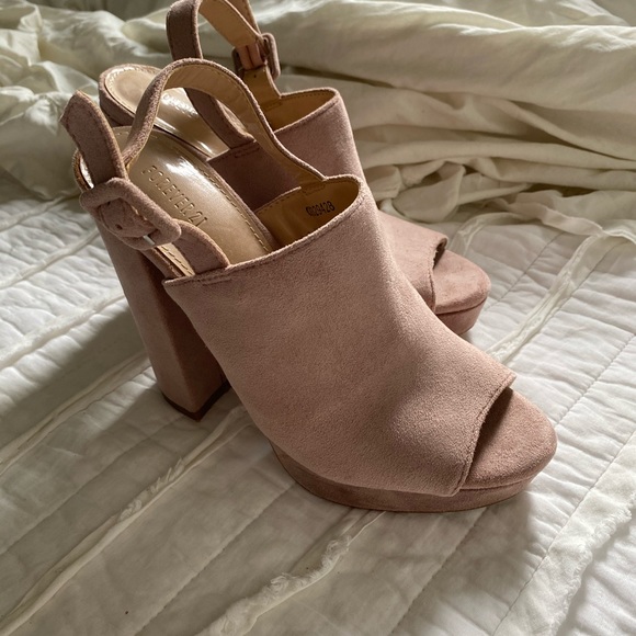 Pink Chunky Platform Heels - Picture 5 of 10